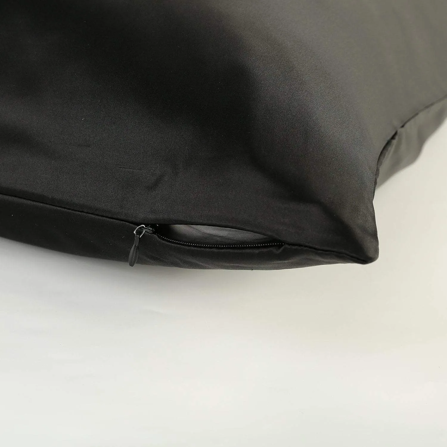 100% Silk Pillowcase Black Color PC03