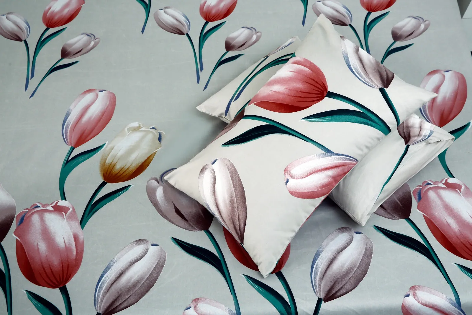 2Pcs Single Bed Sheet-Tulip