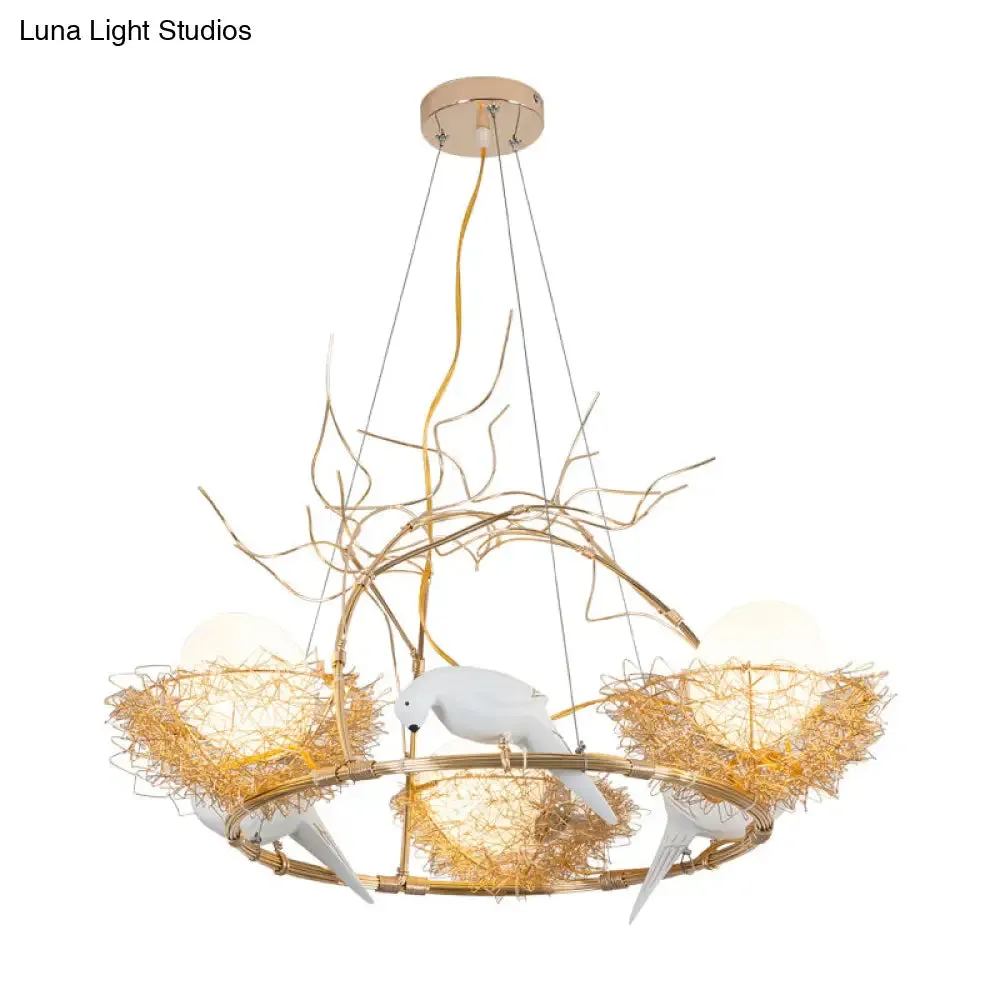 3-Light Circle Nest Chandelier with Bird & Egg in Gold - Elegant Metal Pendant Light for Cafe