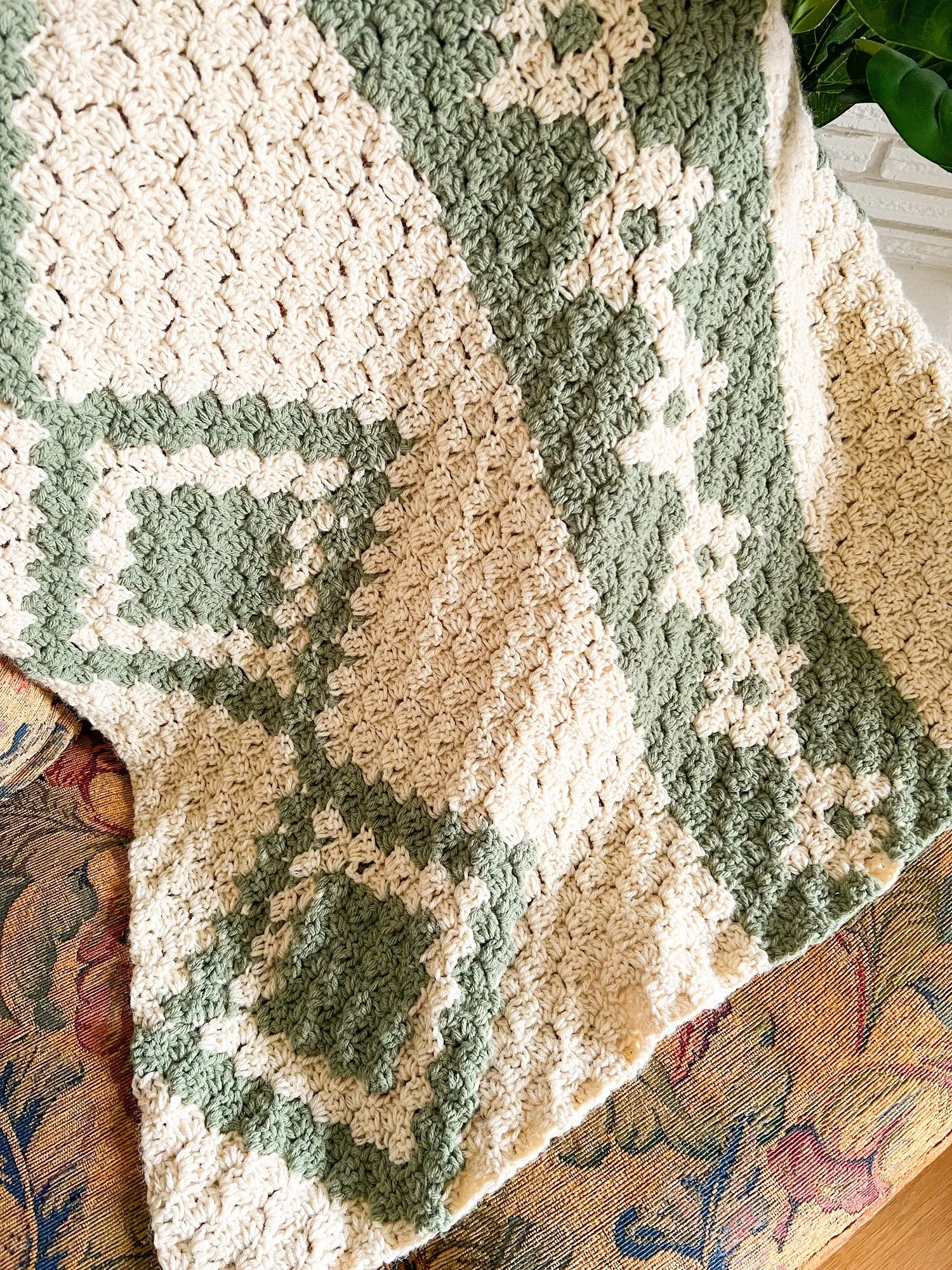 Crochet Kit - Diamond Reflections Quilt