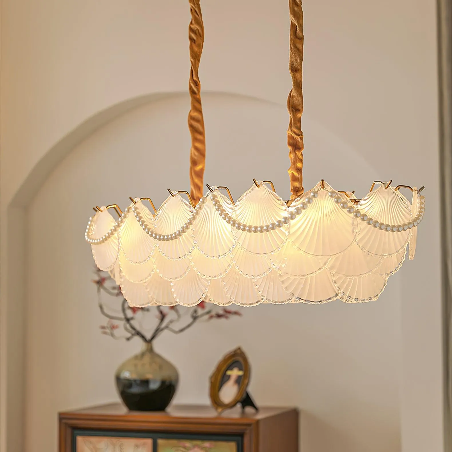 Doli Shell Chandelier