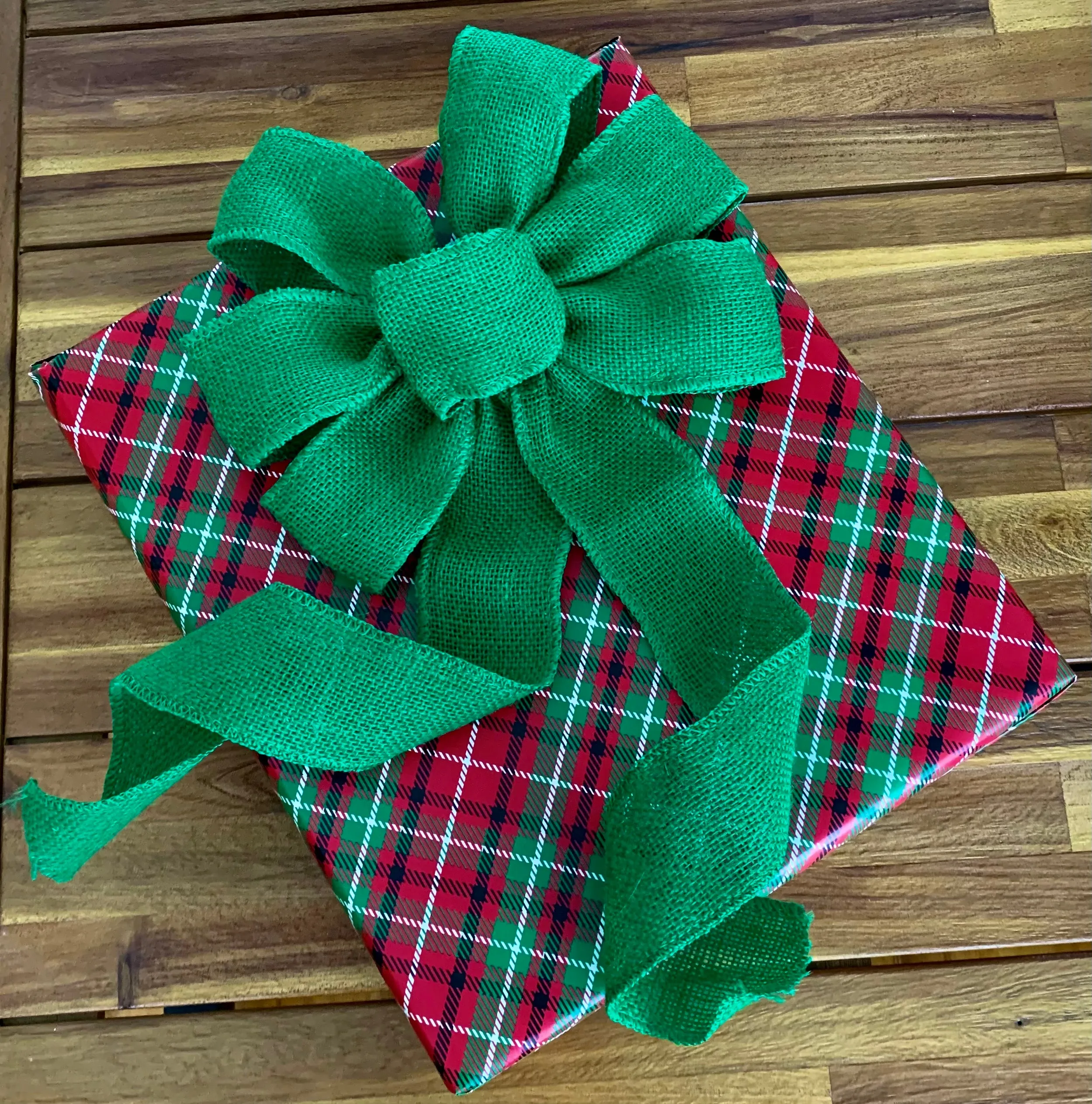 Emerald Green Burlap Wreath Bow - 10" Wide, 18" Long Tails