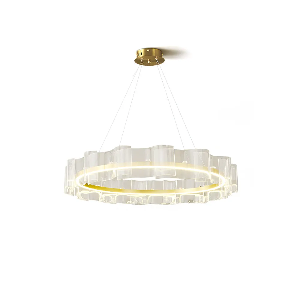 Evette Chandelier