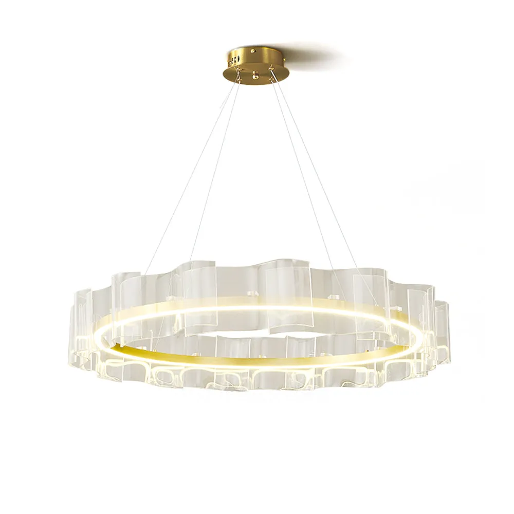 Evette Chandelier