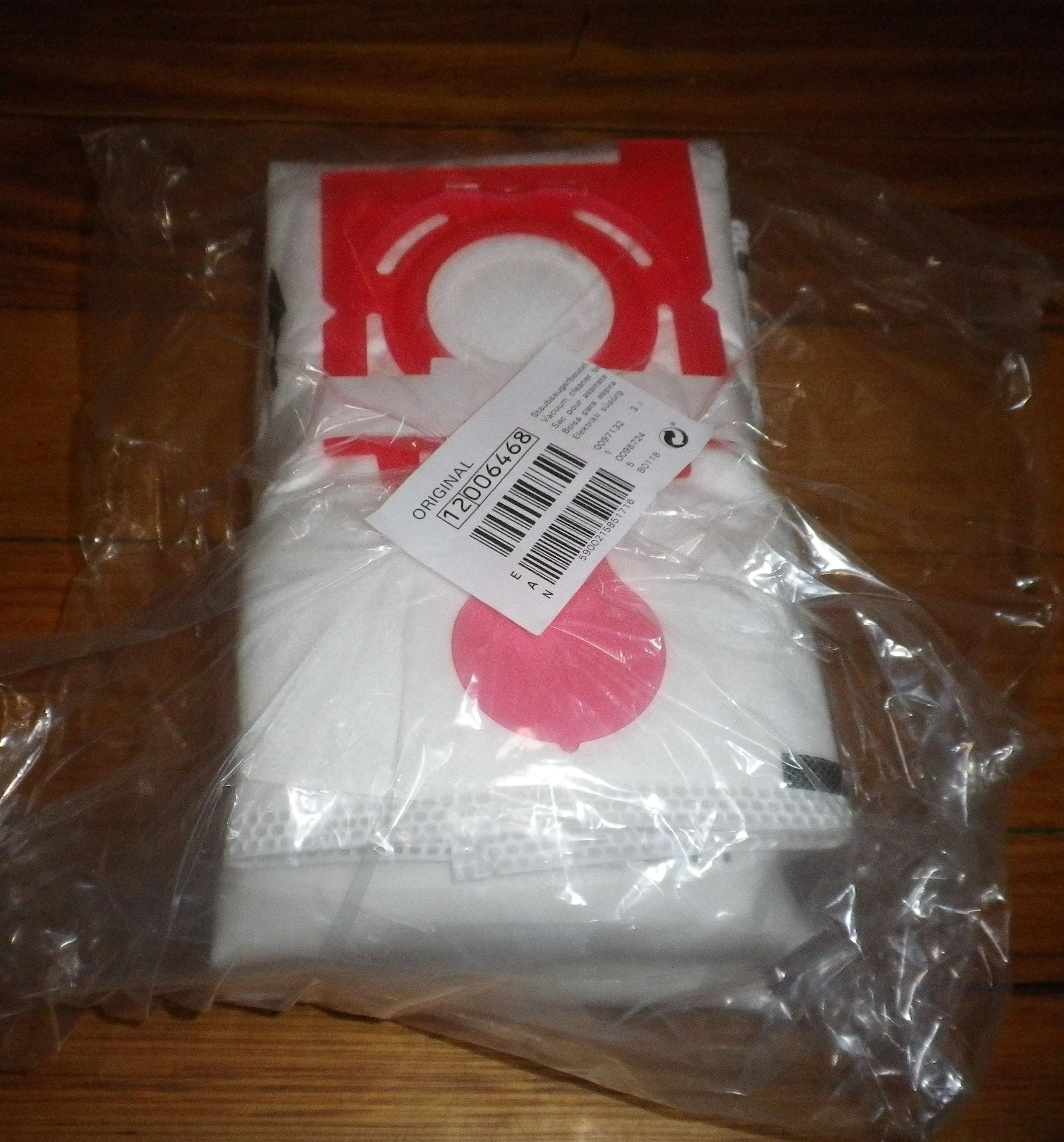 Genuine Bosch ZVCA300B, Zelmer V5000, V5500 Solaris Synthetic High Filtration Vac Bags - Part # 12006468