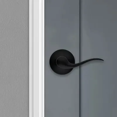 Kwikset Tustin Lever - Hall/Closet, Matte Black