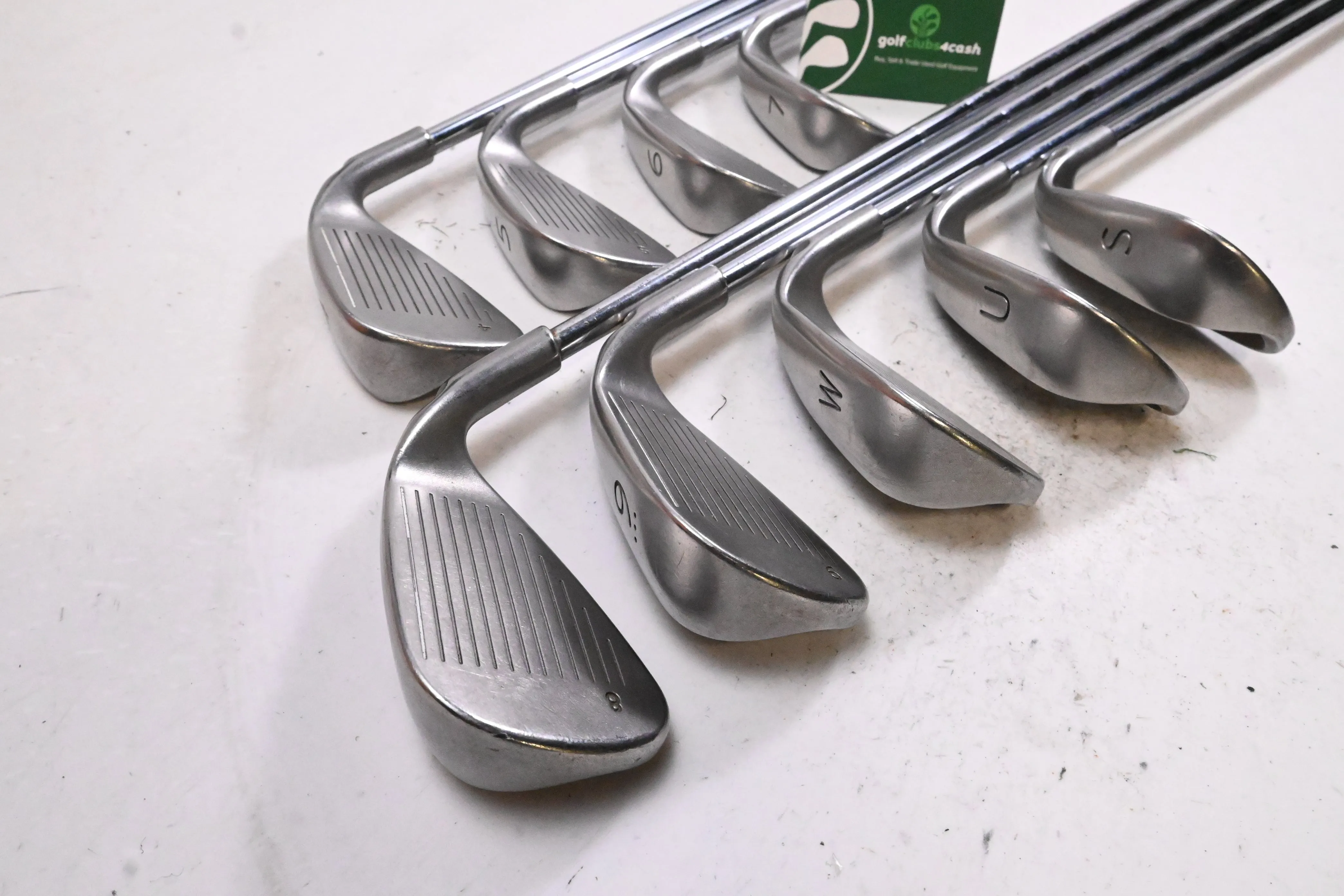 Left Hand Ping G5 Irons / 4-PW UW SW / Red Dot / Regular Flex Ping AWT Shafts