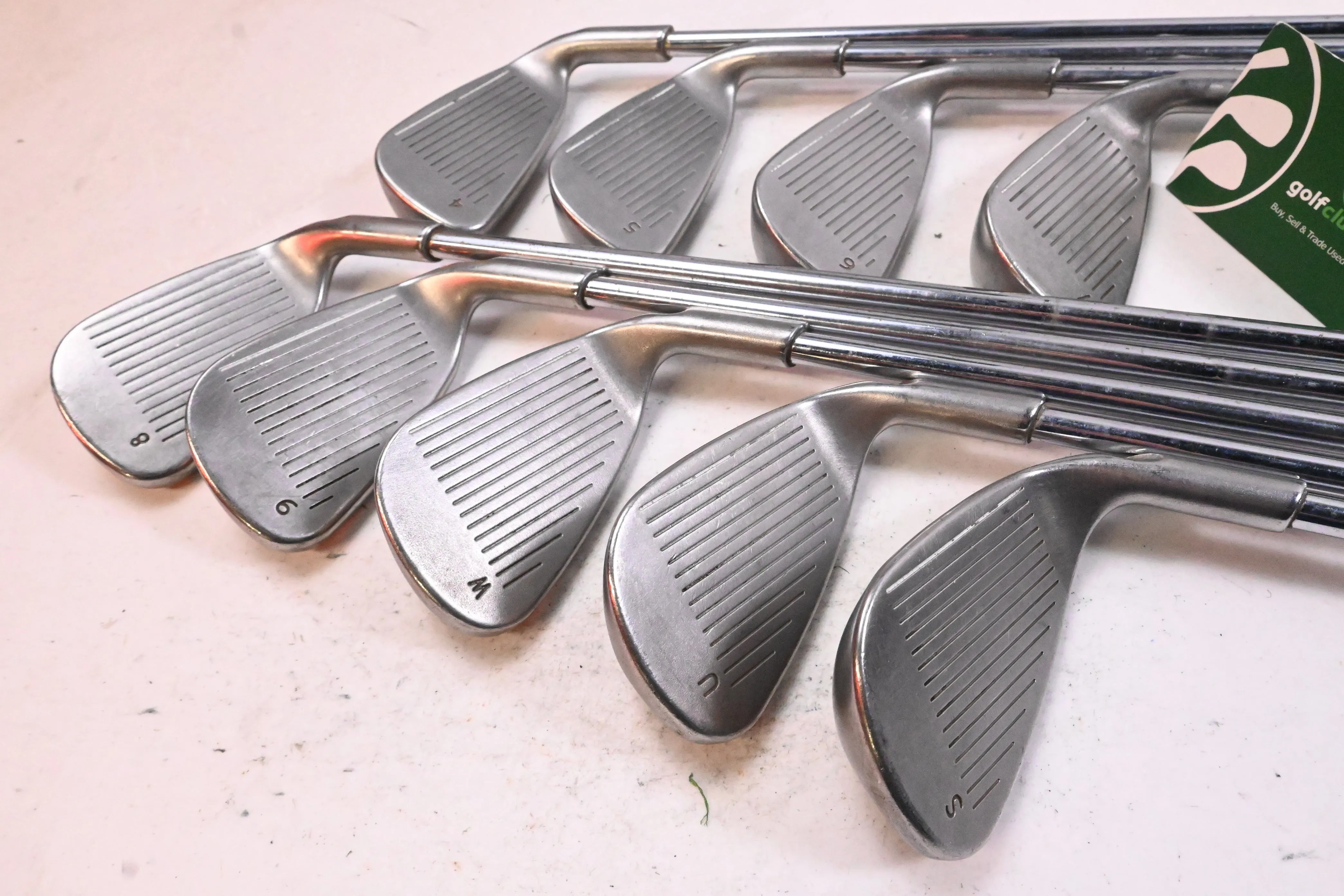 Left Hand Ping G5 Irons / 4-PW UW SW / Red Dot / Regular Flex Ping AWT Shafts