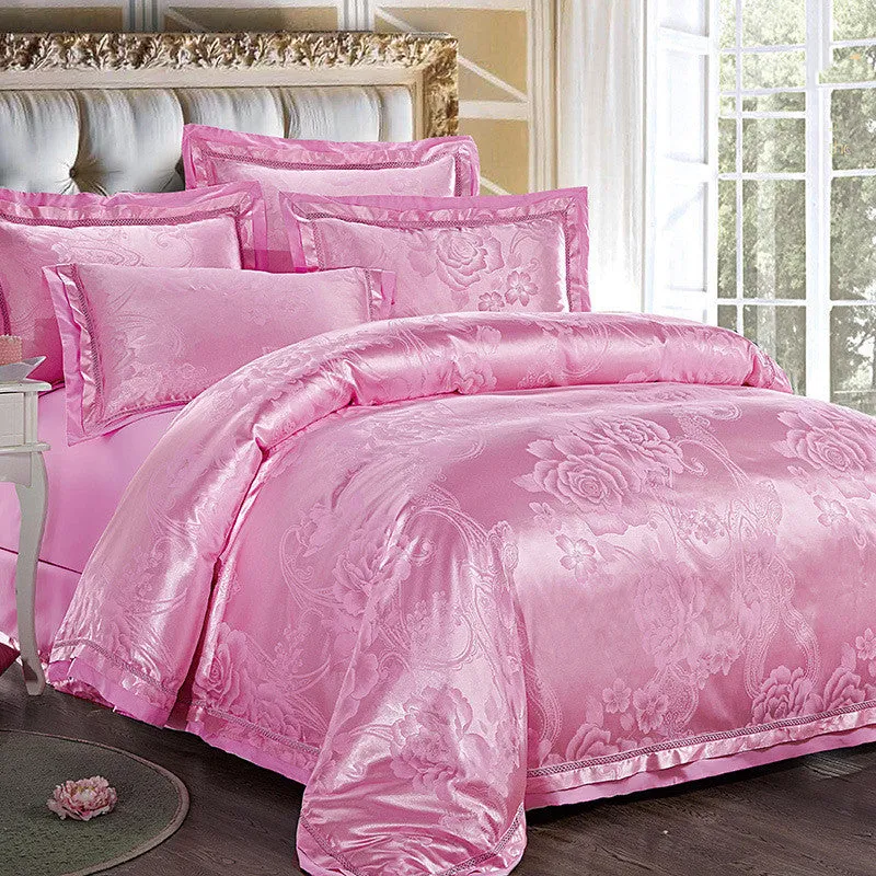 Luxury Four-piece Set Of Home Textiles And Bedding